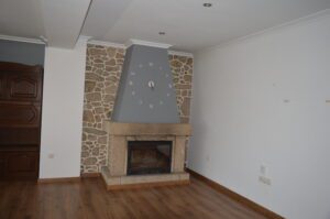 Se vende 2 casas con nave