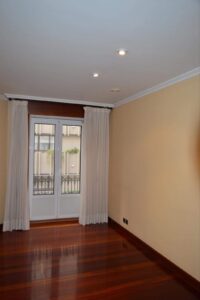 Se vende Piso Rosalía De Castro zona centro Pontevedr Estate piedra dura Alexander Fernandez agente inmobiliario, Sharon Fernandez agente inmobiliario calle Pontevedra, salvador moreno se vende piso en Pontevedra, Galicia, España