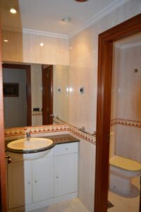 Se vende Piso Rosalía De Castro zona centro Pontevedr Estate piedra dura Alexander Fernandez agente inmobiliario, Sharon Fernandez agente inmobiliario calle Pontevedra, salvador moreno se vende piso en Pontevedra, Galicia, España