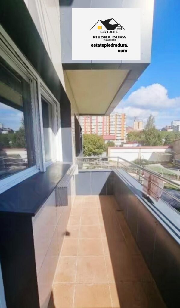 piso 4hab.200000 euros Pontevedra piso zona Fernández Ladreda inmobiliaria en Pontevedra Alexander Fernandez, agente inmobiliario. Sharon Fernandez, agente inmobiliario. Estate Piedra Dura. Propiedad en Estate Piedra Dura. Venta de propiedades en Estate Piedra Dura. Casas en venta en Estate Piedra Dura. Apartamentos en Estate Piedra Dura. Inmuebles de lujo en Estate Piedra Dura. Agencia inmobiliaria en Estate Piedra Dura. Experiencia en el mercado inmobiliario de Estate Piedra Dura. Propiedades exclusivas en Estate Piedra Dura. Servicio personalizado en Estate Piedra Dura. Encuentre su hogar en Estate Piedra Dura. EstatePiedraDura.com - Su fuente confiable de propiedades en Estate Piedra Dura. Expertos en bienes raíces en Estate Piedra Dura.