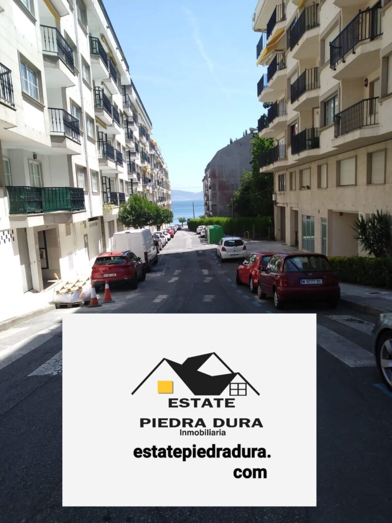Estate piedra dura Alexander Fernandez agente inmobiliario, Sharon Fernandez agente inmobiliario calle Pontevedra, salvador moreno se vende piso en Pontevedra Galicia España Apartamento en venta Sanxenxo inmobiliaria en Pontevedra Estate piedra dura Alexander Fernandez agente inmobiliario, Sharon Fernandez agente inmobiliario calle Pontevedra, salvador moreno se vende piso en Pontevedra, Galicia, España