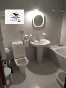 Apartamento en venta Sanxenxo estate piedra dura Alexander Fernandez agente inmobiliario, Sharon Fernandez agente inmobiliario calle Pontevedra, salvador moreno se vende piso en Pontevedra, Galicia, España