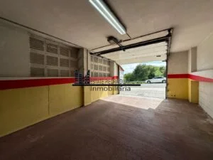 Piso en venta Avenida Outeiro, Raxó Poio, Pontevedra. 150.000 € estate piedra dura Alexander Fernandez agente inmobiliario,Sharon Fernandez agente inmobilario Pontevedra provincia galicia España