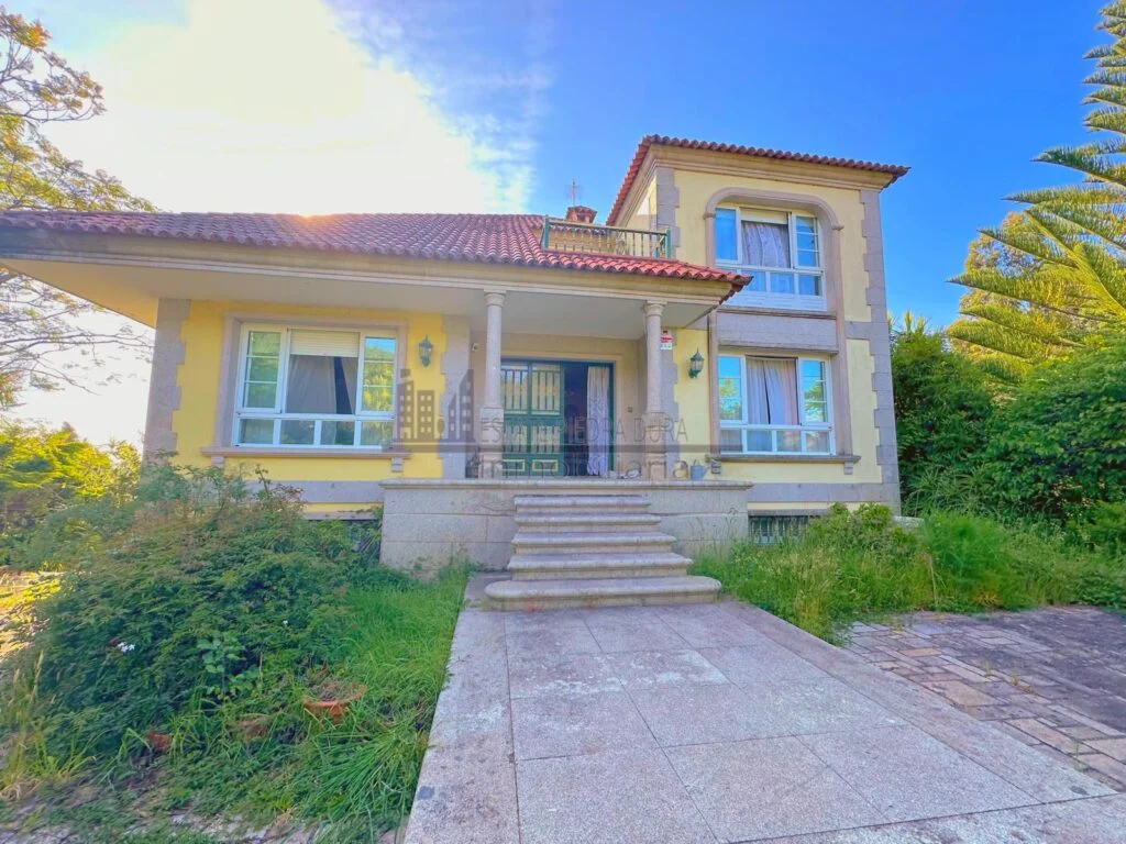 Chalet en venta Vilagarcía a de Arousa Pontevedra Estate piedra dura Alexander Fernandez agente inmobiliario,Sharon Fernandez agente inmobiliario Pontevedra provincia Galicia España