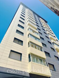 Edificio en Marin 140 m2 4 habitaciones